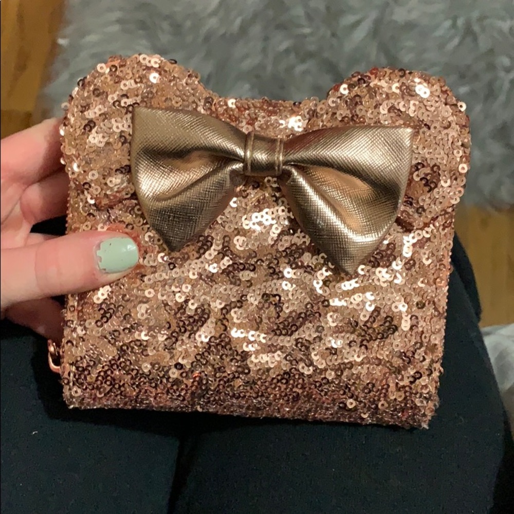 Rose Gold Minnie Mouse Wallet